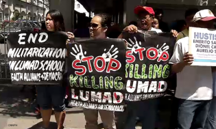 Protesters march for the lumad. Photo by CNN Philippines
